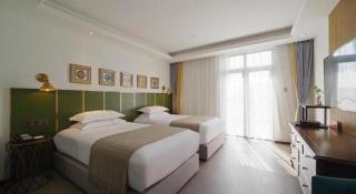 Qiandao Lake CBS Beer Spa Hotel - 9