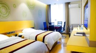 GreenTree Inn Huanggang City Wuxue City Kanjiang Avenue - 7