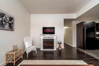 3BDRM Winter Haven - King Beds - Fireplace - Garage - 3