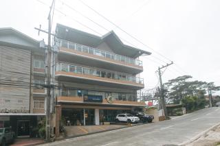 RedDoorz Premium at RNJ Hotel - 3