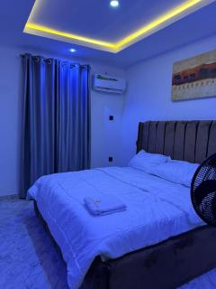 Luxerest Guest Villa - 9