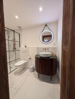 Stunning New Apartment in Chamonix with Mont Blanc Views - 1