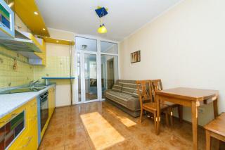 Luxury apartment on Bazhana Avenue - 1