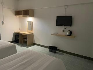 SLEEPLESS ROOM Phitsanulok - 1