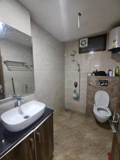 Independent Floor - 6