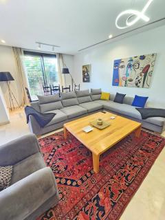 Elegant and modern villa V 04 - 6