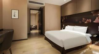 The Mulian Hotel Guangzhou Zhujiang New Town-Canton Fair Free Shuttle Bus - 1