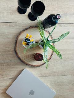 Sunrise Bay Apartments - Frontline Sea Views - 1