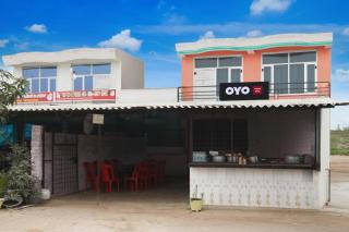 SPOT ON Pawan Restaurant & Dhabha - 3