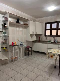 Piscina, área gourmet e 4 suítes - 5