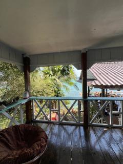 Deja Vu Bungalows - 3