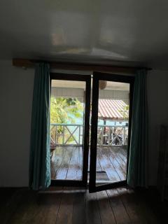 Deja Vu Bungalows - 2