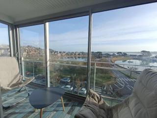 Bel appartement avec WIFI, VUE MER face au port de plaisance à PERROS-GUIREC - Réf 838 - 1