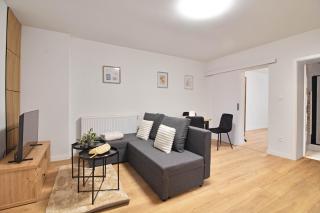 City appartments - parking, self check in, terrace - 2