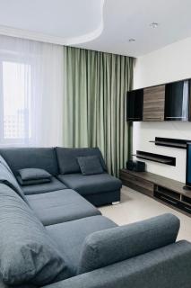 201 Топ локация возле Байтерека для 1-8 человек с 3 большими кроватями - 8