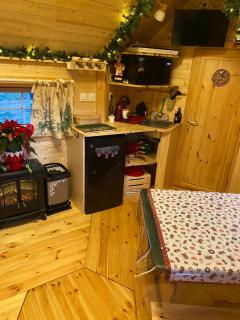 Santa Kota, Christmas cottage - 1