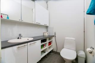 Aseman helmi! Tilava kaksio Kuopion juna-aseman vieressä - 2