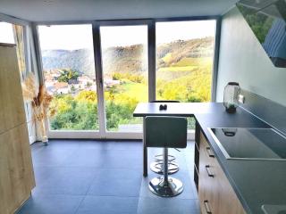 Apartment with panoramic view - 0