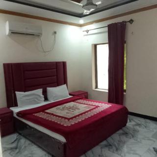 Rose Guest House - 1