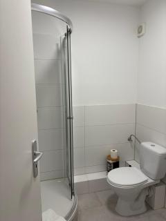 Neues Apartmenthaus mit 4 Wohnungen im Zentrum - 9