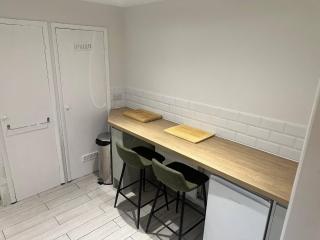 Willow House Sleeps 4 Family Travel Seaside Stay - 5