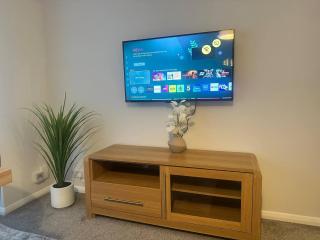 Willow House Sleeps 4 Family Travel Seaside Stay - 6
