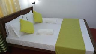 Lake Breeze Family Resort - 4