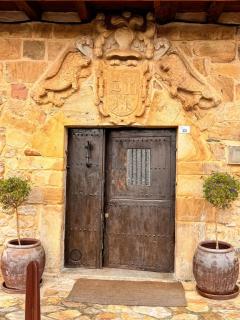 Casa de Piedra y Lombera - 8