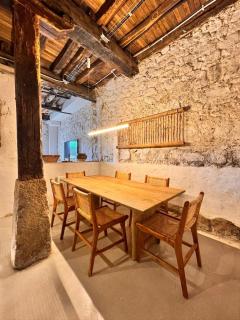 Casa de Piedra y Lombera - 2