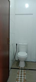 Ambu Guest House - 8