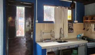 Casa al fondo de dos pisos con 3 habitaciones con entrada independiente - 5