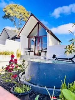 Savana Bali Glamping - 0