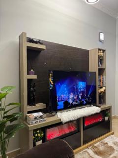 The LUXURIOUS HOME - 7