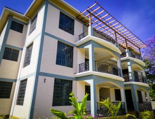 The Valley Retreat - 9