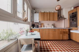 Veeve - Eclectic Eminence - 2