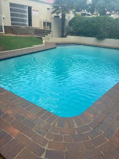 Elegant Sandton Pad - 1