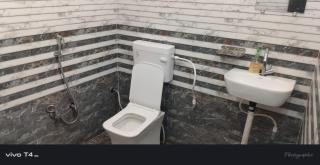 Shree Radha Raman Palace - 1