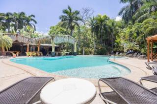 Host Company Jaco Luxury - 7