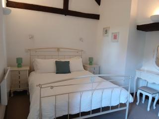 Hazel Cottage, Frithelstock - 2