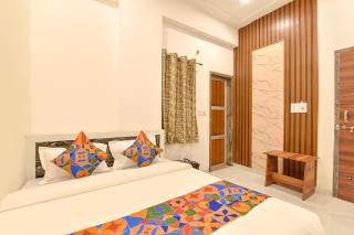 FabHotel Radhy Sham - 7
