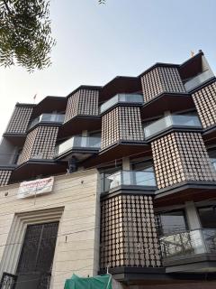 Pandey Hotel & Service Apartment - 3