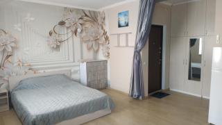 Квартира, студия 8 марта - 8