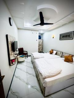 Nizam luxury inn guest house - 7