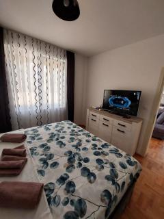 Luxury Andrej Apartment with Garage - 1