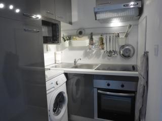 T3 Meublé CENTRE VILLE BASTIA donnant sur jardin - 9