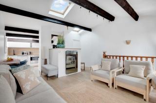 Stunning Duplex 1BR- 4P - Notre-Dame Cathedral - 4