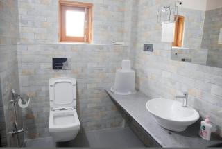 D9 Restaurant and Hotel - 7