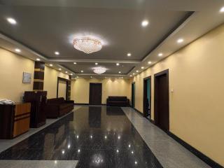 Chancellor Grand - 5