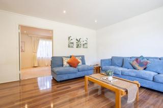 Brighton Blissful - Couples Villa Pool Spa Sauna - 3