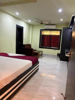 Chancellor Grand - 1